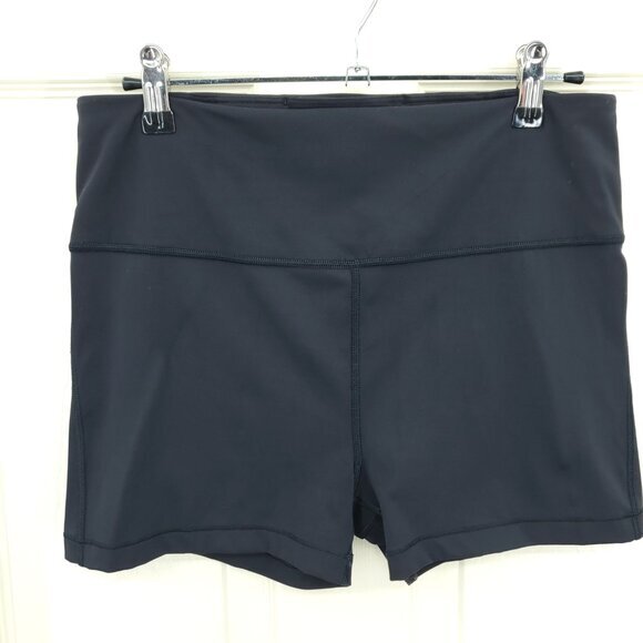 Athleta Ultimate 3" Shorts High Rise Fitted Mini Length M Black - Picture 2 of 16